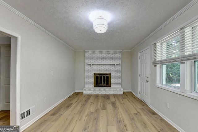 298 W Wind Drive SW, Lilburn, GA 30047