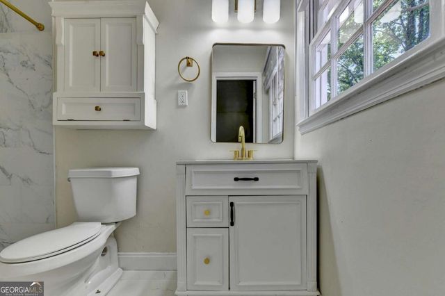 298 W Wind Drive SW, Lilburn, GA 30047