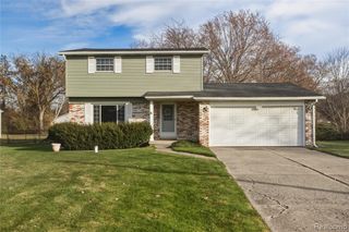 5134 N Jennings Road, Flint, MI 48504