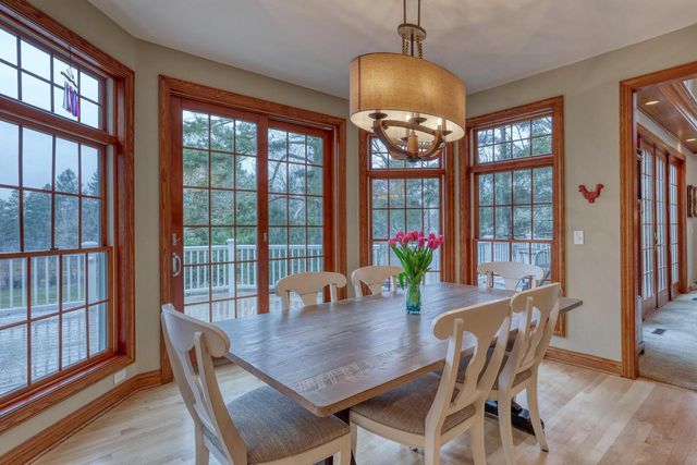 W36 Oakwood DRIVE, Delafield, WI 53018