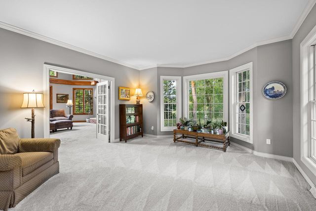 W36 Oakwood DRIVE, Delafield, WI 53018