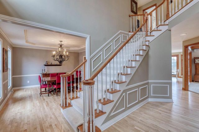 W36 Oakwood DRIVE, Delafield, WI 53018