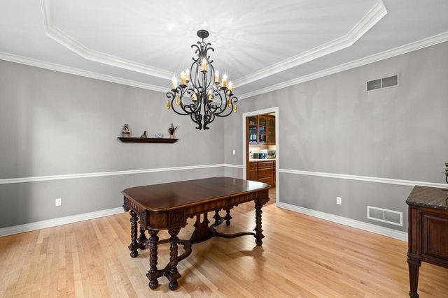 W36 Oakwood DRIVE, Delafield, WI 53018