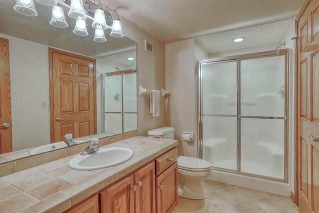 W36 Oakwood DRIVE, Delafield, WI 53018