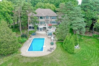 W36 Oakwood DRIVE, Delafield, WI 53018