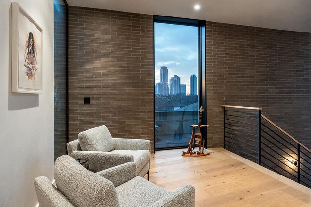 1315 W 9th ST B, Austin, TX 78703