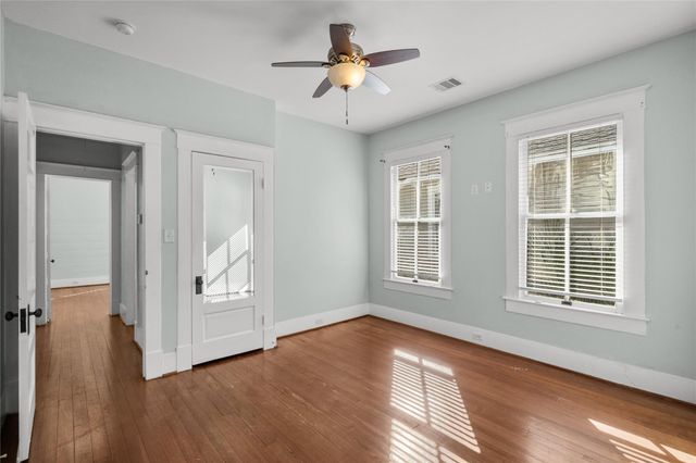 801 University Boulevard, Galveston, TX 77550