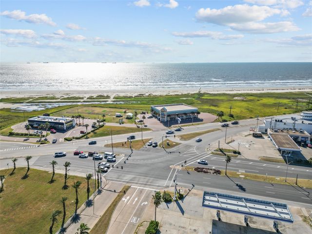 801 University Boulevard, Galveston, TX 77550
