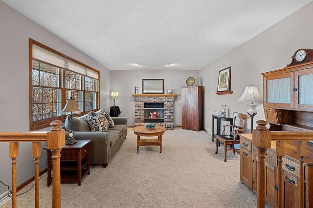 7 ASH GROVE PLACE, Kaukauna, WI 54130