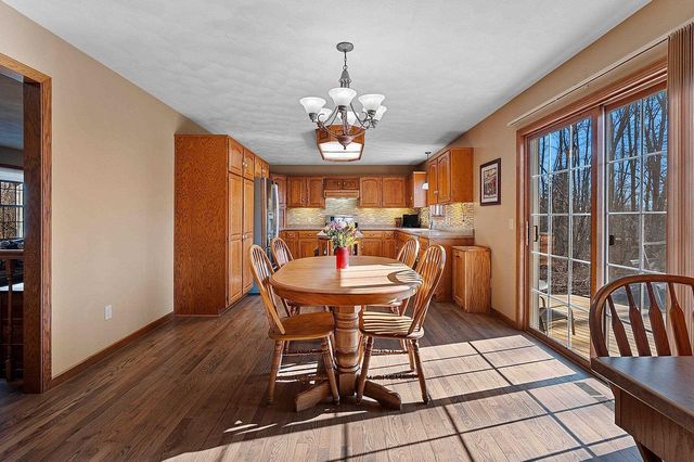 7 ASH GROVE PLACE, Kaukauna, WI 54130