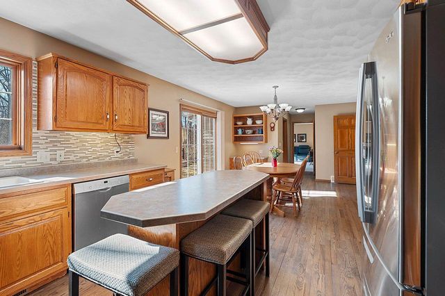 7 ASH GROVE PLACE, Kaukauna, WI 54130