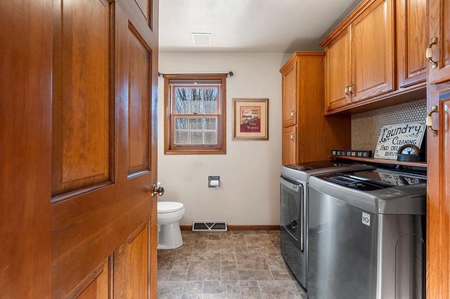 7 ASH GROVE PLACE, Kaukauna, WI 54130