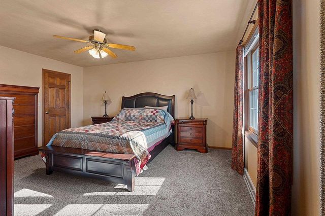 7 ASH GROVE PLACE, Kaukauna, WI 54130