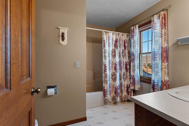 7 ASH GROVE PLACE, Kaukauna, WI 54130