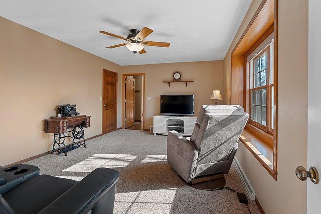 7 ASH GROVE PLACE, Kaukauna, WI 54130