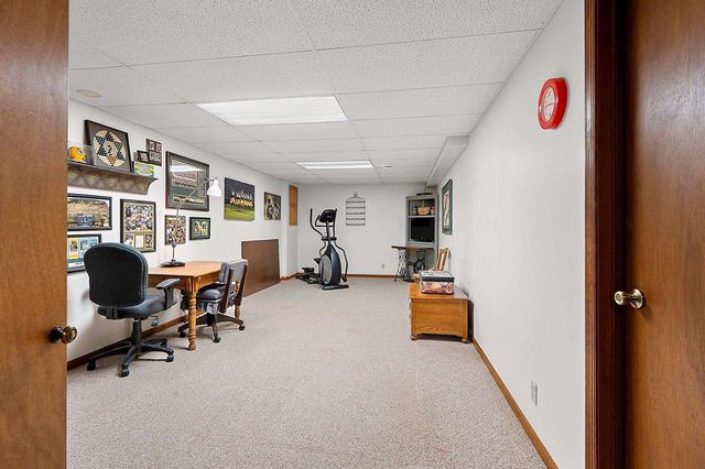 7 ASH GROVE PLACE, Kaukauna, WI 54130