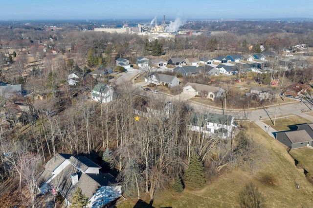 7 ASH GROVE PLACE, Kaukauna, WI 54130