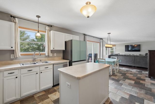 1366 Harold Stewart Parkway, Pataskala, OH 43062