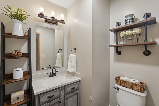 1366 Harold Stewart Parkway, Pataskala, OH 43062
