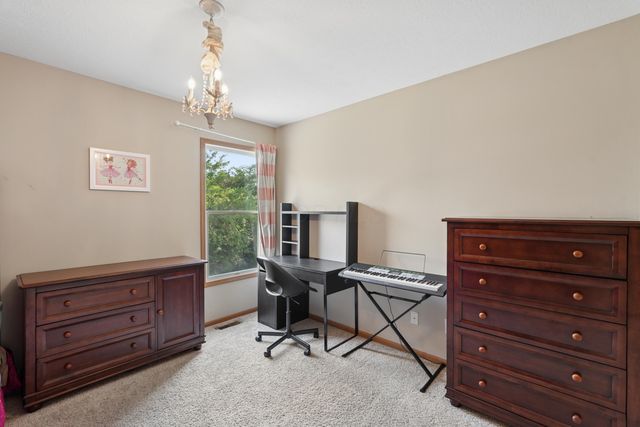 1366 Harold Stewart Parkway, Pataskala, OH 43062