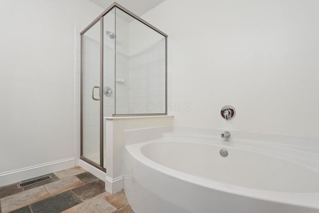 1366 Harold Stewart Parkway, Pataskala, OH 43062