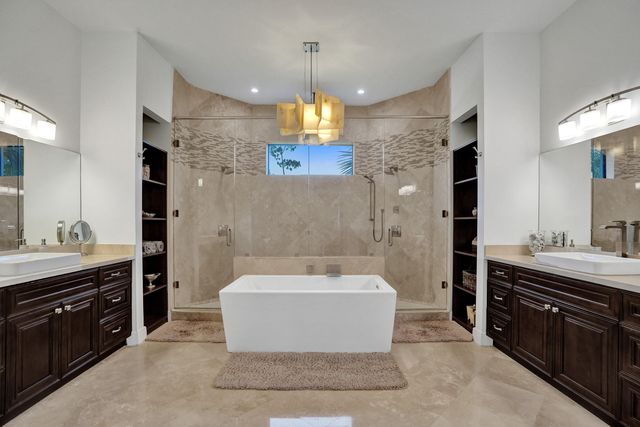 5805 NW 65th Terrace, Parkland, FL 33067