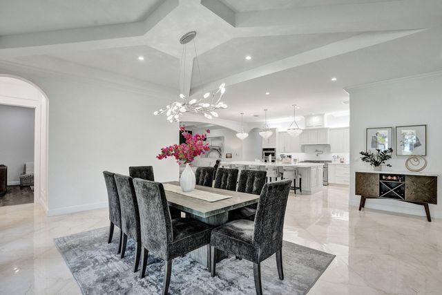 5805 NW 65th Terrace, Parkland, FL 33067