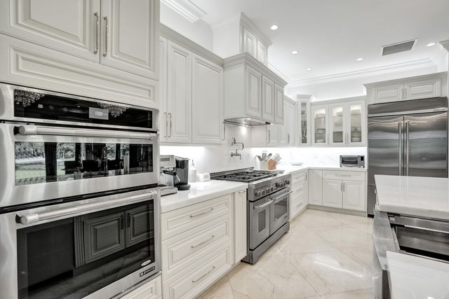 5805 NW 65th Terrace, Parkland, FL 33067