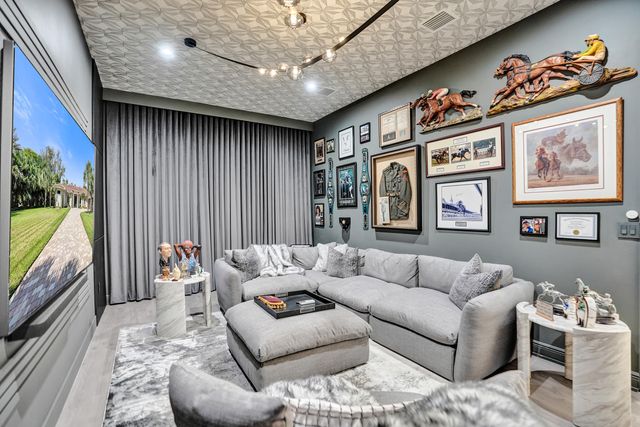 5805 NW 65th Terrace, Parkland, FL 33067