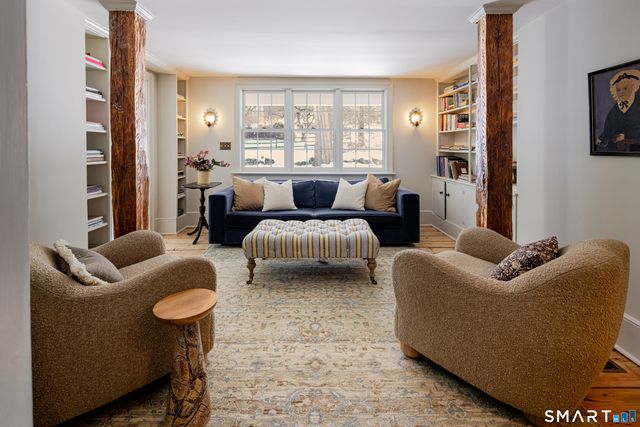 105 White Oak Shade Road, New Canaan, CT 06840