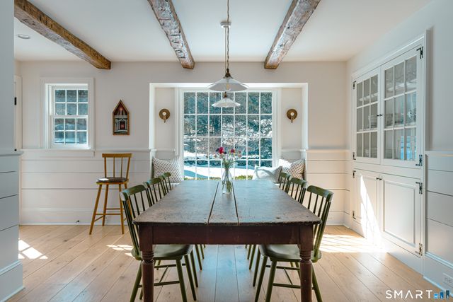 105 White Oak Shade Road, New Canaan, CT 06840