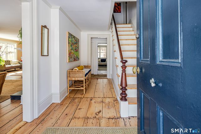 105 White Oak Shade Road, New Canaan, CT 06840