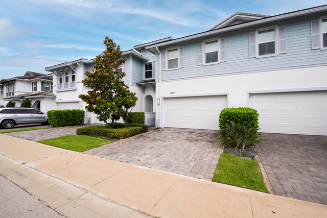 4829 Pointe Midtown Road, Palm Beach Gardens, FL 33418