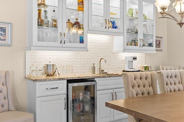 72 Cache Cay Drive, Vero Beach, FL 32963