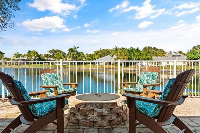 72 Cache Cay Drive, Vero Beach, FL 32963