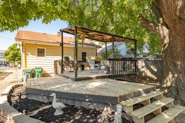 1927 Gerrard Avenue, Speedway, IN 46224