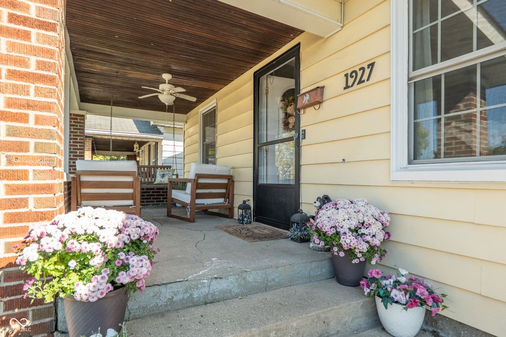 1927 Gerrard Avenue, Speedway, IN 46224