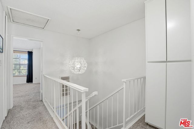 19355 Sherman Way 42, Reseda (los Angeles), CA 91335