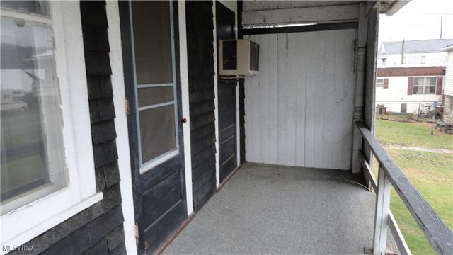 920 Grant Street, Newell, WV 26050