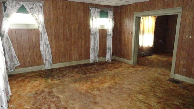 920 Grant Street, Newell, WV 26050