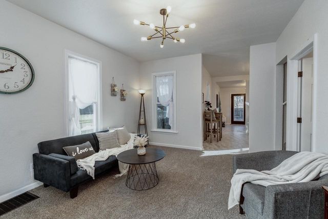 158 Linn Street, Janesville, WI 53548