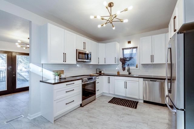 158 Linn Street, Janesville, WI 53548