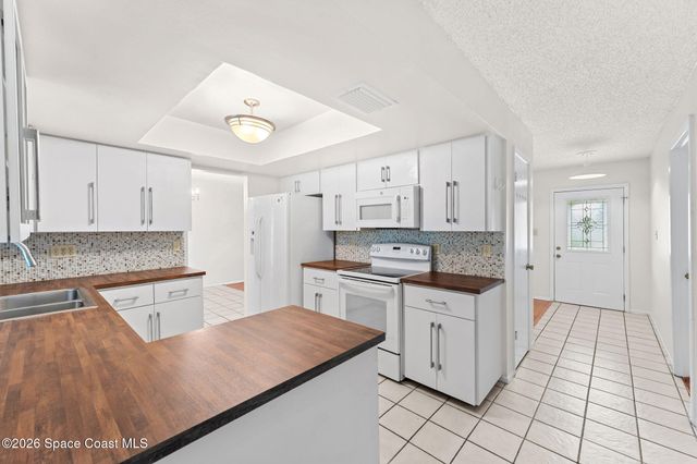 2565 Elm Hurst Street, Merritt Island, FL 32953