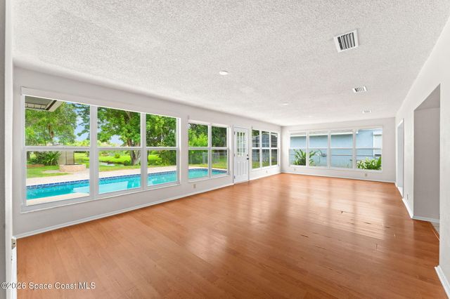 2565 Elm Hurst Street, Merritt Island, FL 32953