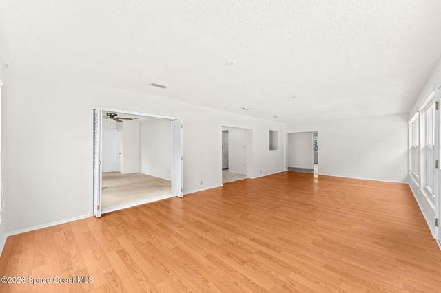 2565 Elm Hurst Street, Merritt Island, FL 32953