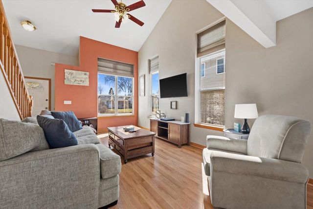 4031 S 89th STREET, Greenfield, WI 53228