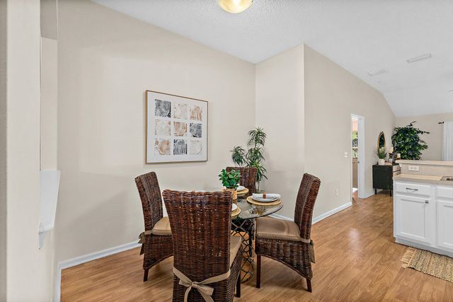 913 Oak Arbor Cir, St Augustine, FL 32084