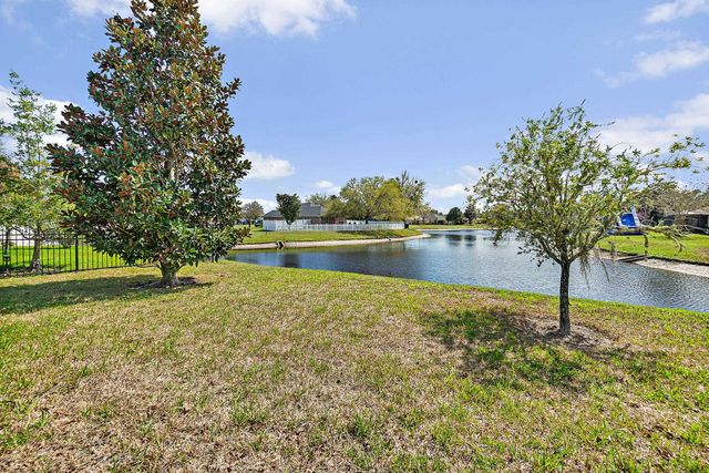 913 Oak Arbor Cir, St Augustine, FL 32084