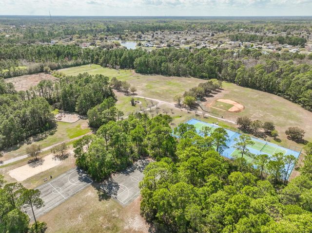 913 Oak Arbor Cir, St Augustine, FL 32084