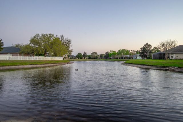 913 Oak Arbor Cir, St Augustine, FL 32084